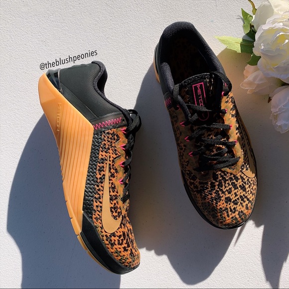 Nike Metcon 6 Women's Training Shoe NWT - Picture 5 of 13